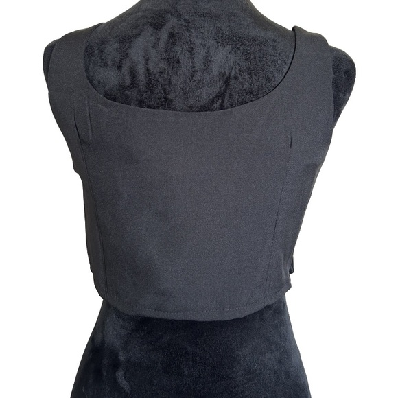 Balboa Fashion Zipped Tank-Top With Flap Pockets - Picture 8 of 12